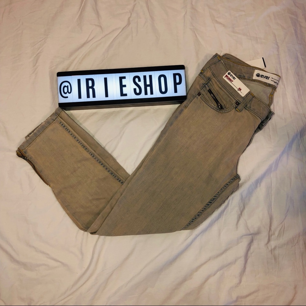 Ever Jeans - Picture 7 of 7